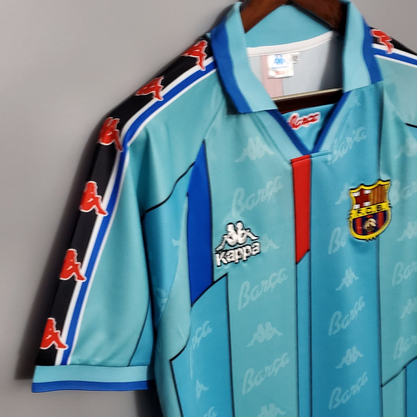 Ronaldo 1996-1997 Barcelona Away Retro Kit