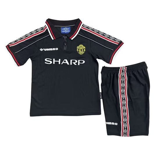 Retro Manchester United Away Kids Kit 1998/2000